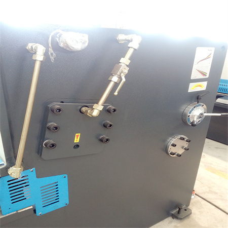 热销 Qc12y-6 * 3200 液压手动手动剪板机液压断头台金属切割机在中国工厂